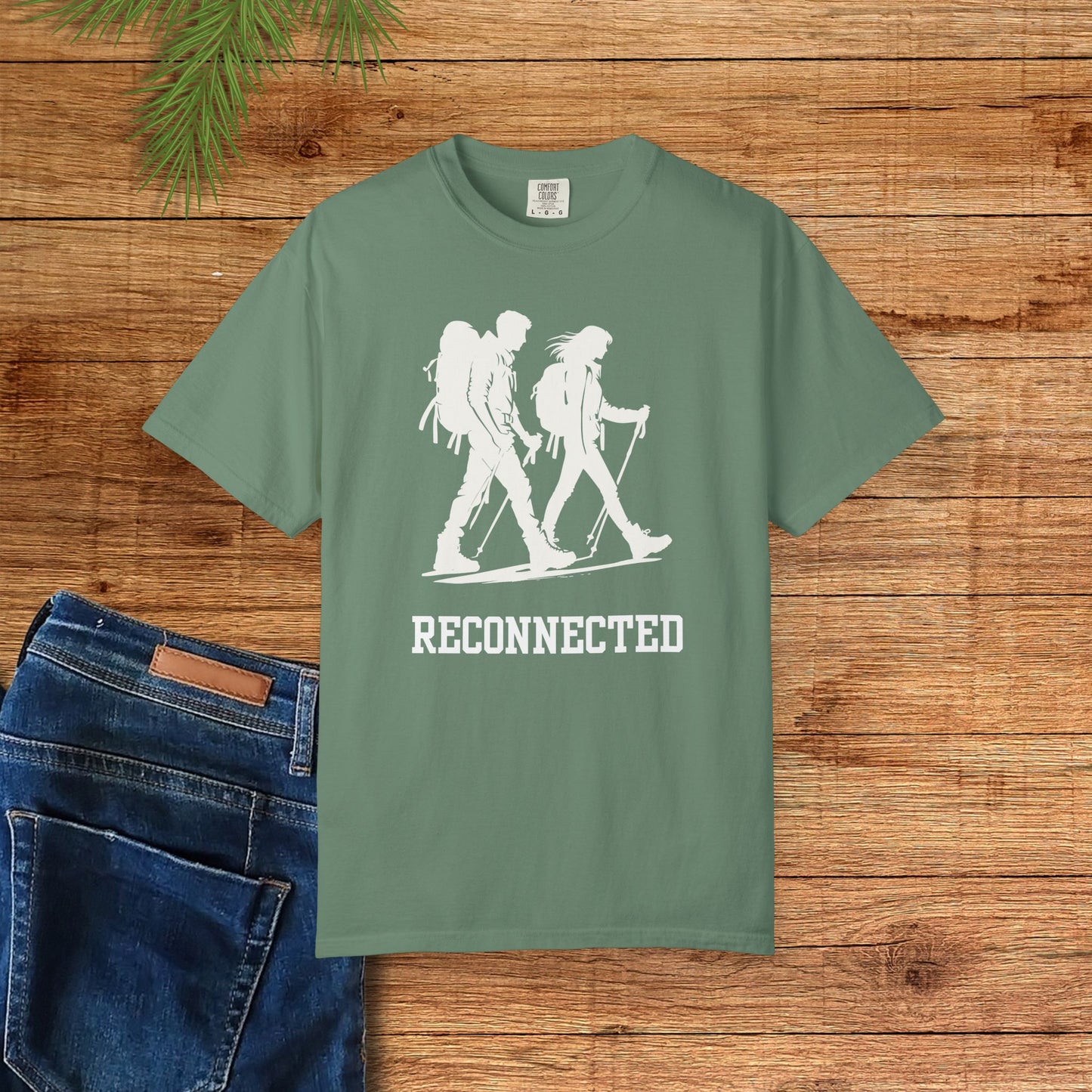 Reconnected Hiking Couple - T-shirt