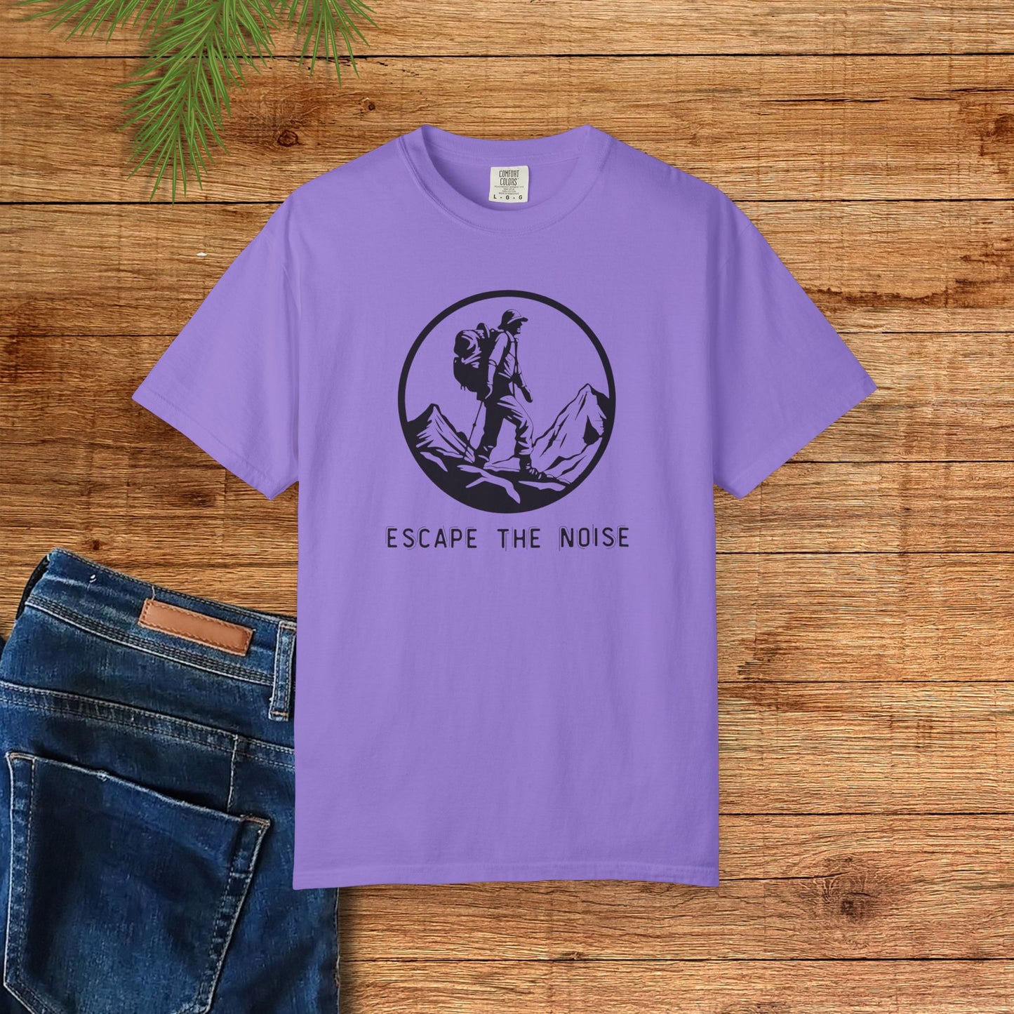 Escape the Noise of Life - T-shirt