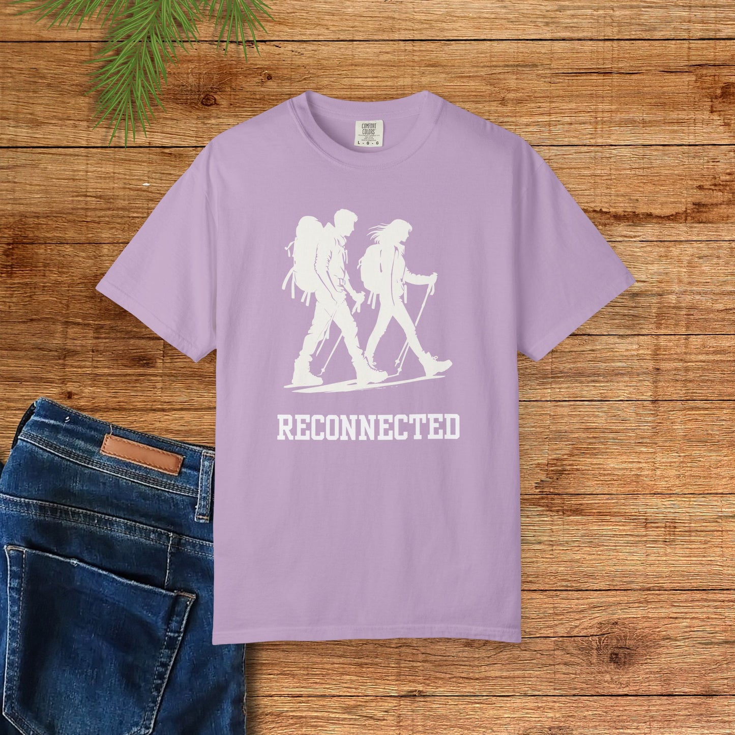 Reconnected Hiking Couple - T-shirt