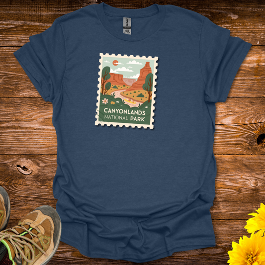 Canyonlands National Park T-Shirt - Heather Navy